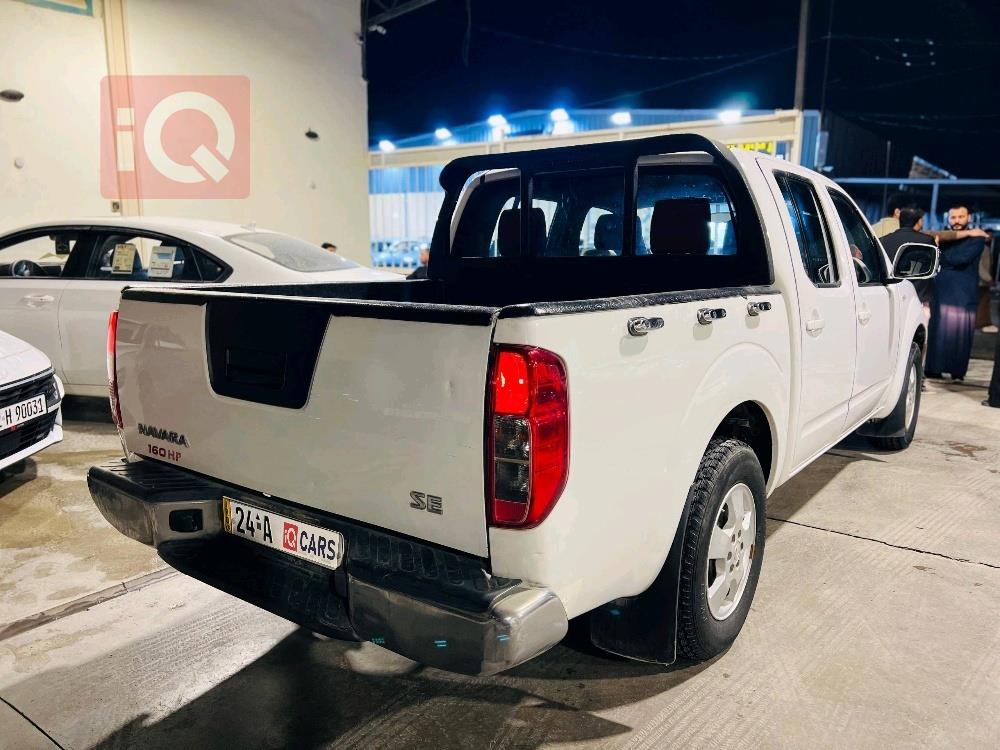 نيسان نافارا